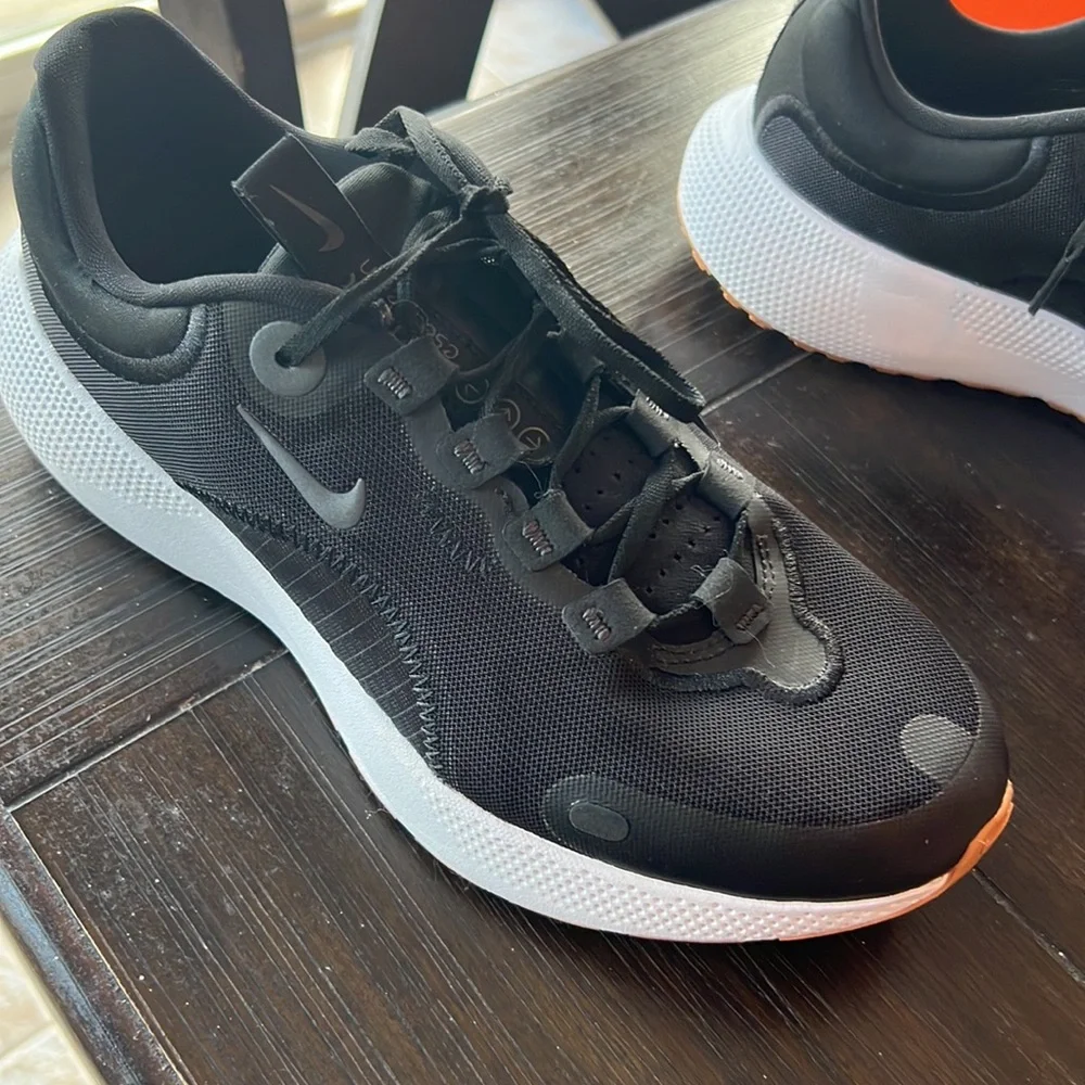 Nike RUNNING React 🏃‍♀️ - Picture 4 of 10